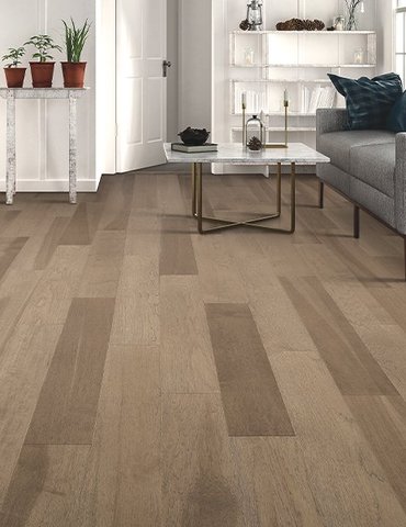 The finest hardwood in Middleburg Heights, OH from Heritage Floor Coverings